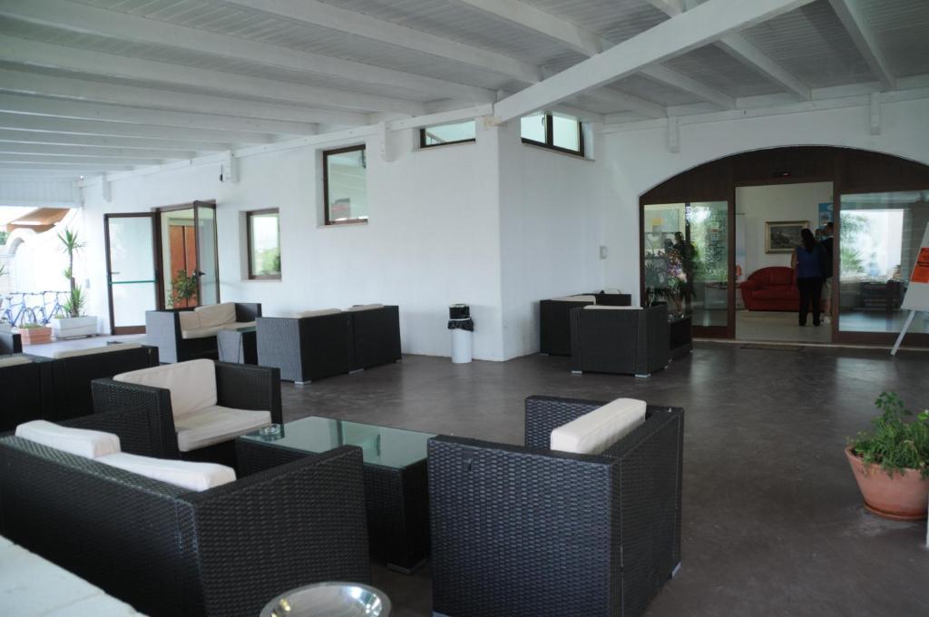 קרוביניו Torre Guaceto Resort מראה חיצוני תמונה